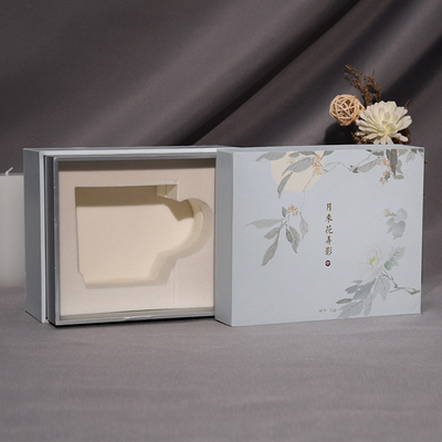 Customized Cup Packaging Box Square Shape UV Coating With Handle